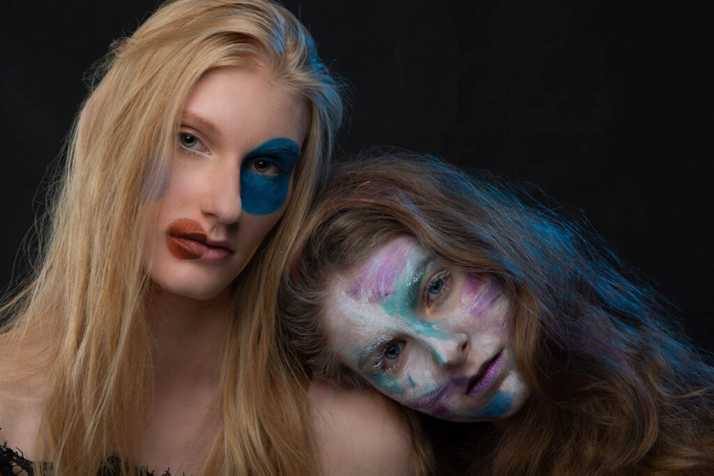 Miriam & Sarah Melina